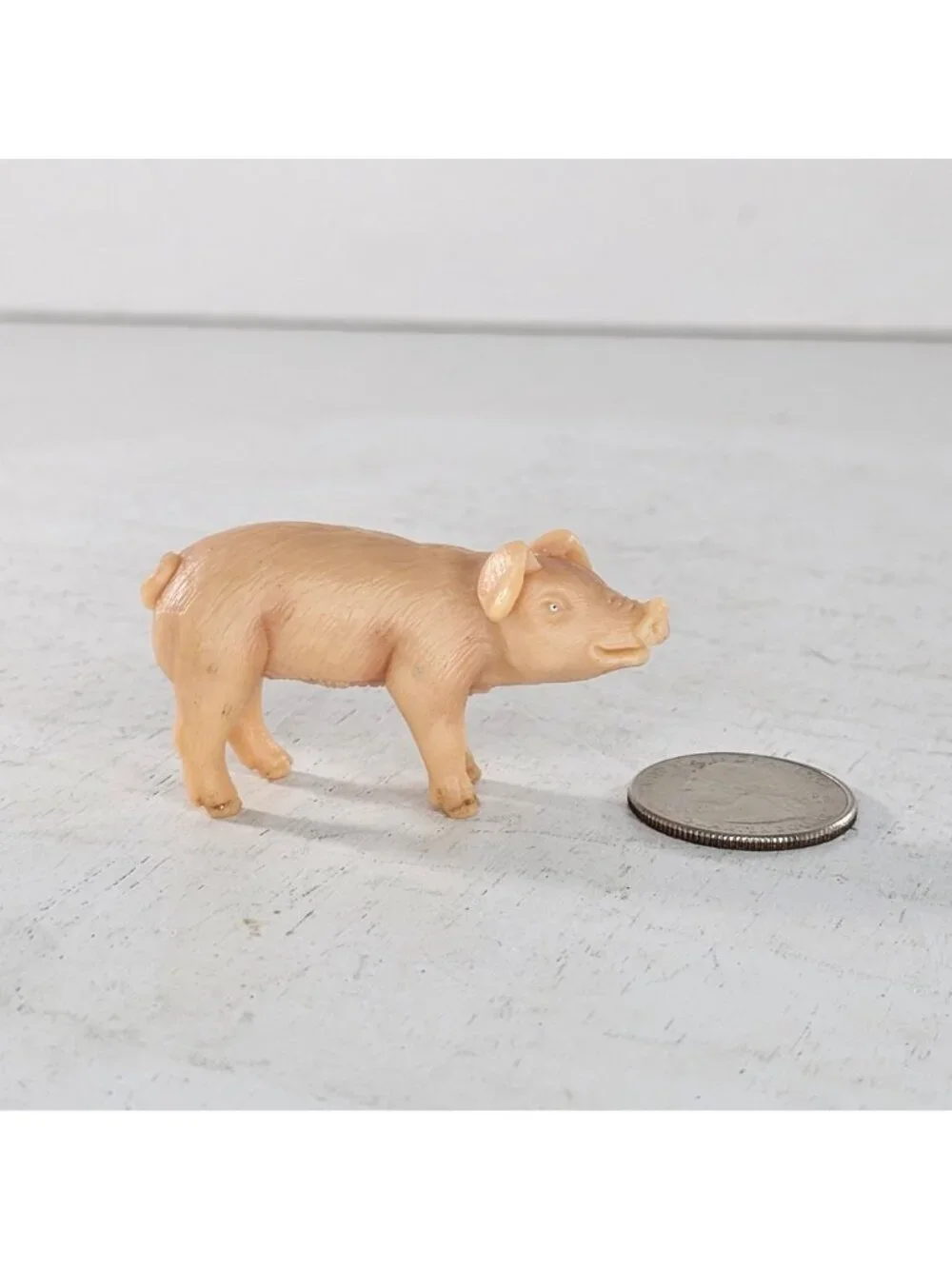 Schleich Piglet Standing Baby Pig #13118 Farm Animal Figure Toy 1996-2003